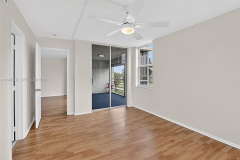 Condominio en venta en Davie, Florida, 3 dormitorios, 104.42 m2 № 2044916 - foto 28