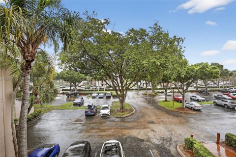Condominio en venta en Davie, Florida, 3 dormitorios, 104.42 m2 № 2044916 - foto 6