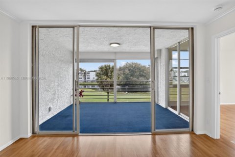 Condominio en venta en Davie, Florida, 3 dormitorios, 104.42 m2 № 2044916 - foto 21