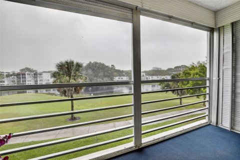 Condominio en venta en Davie, Florida, 3 dormitorios, 104.42 m2 № 2044916 - foto 24