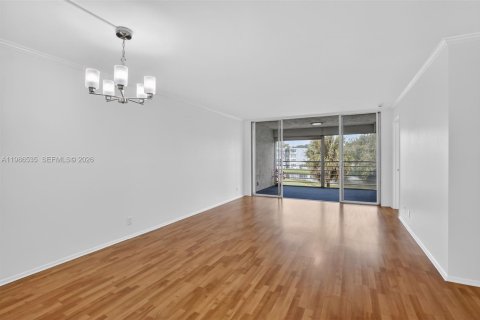 Condominio en venta en Davie, Florida, 3 dormitorios, 104.42 m2 № 2044916 - foto 9