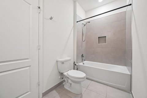 Купить виллу или дом в Сент-Луси, Флорида 3 комнаты, 190.91м2, № 2085213 - фото 28