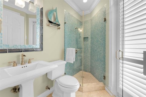 Casa en venta en Islamorada, Village of Islands, Florida, 5 dormitorios, 443.14 m2 № 2066561 - foto 26