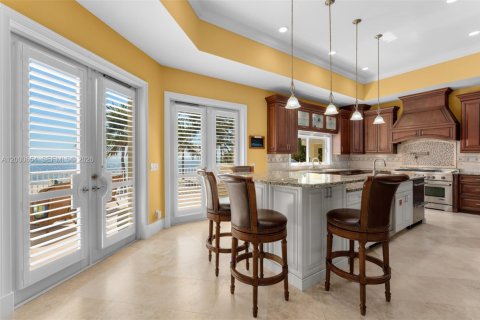 Casa en venta en Islamorada, Village of Islands, Florida, 5 dormitorios, 443.14 m2 № 2066561 - foto 22