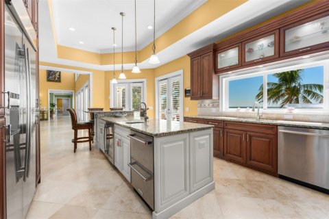 Casa en venta en Islamorada, Village of Islands, Florida, 5 dormitorios, 443.14 m2 № 2066561 - foto 20