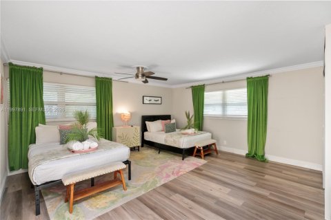 Villa ou maison à vendre à Oakland Park, Floride: 5 chambres, 413.04 m2 № 2063321 - photo 28
