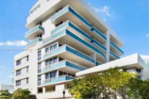 Condominio en alquiler en Miami Beach, Florida, 1 dormitorio, 70.61 m2 № 2017205 - foto 3