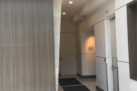 Condominio en alquiler en Miami Beach, Florida, 1 dormitorio, 70.61 m2 № 2017205 - foto 4