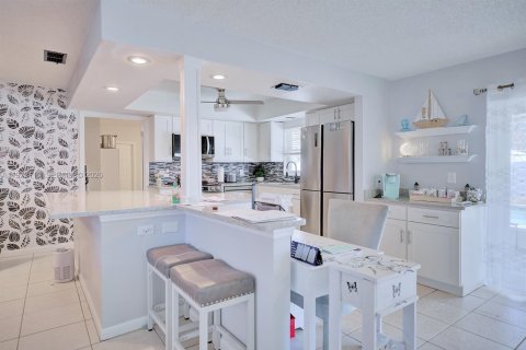 Villa ou maison à vendre à Sebring, Floride: 3 chambres, 149.02 m2 № 2038617 - photo 8