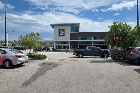 Touwnhouse à louer à Homestead, Floride: 3 chambres, 143.44 m2 № 1989473 - photo 21