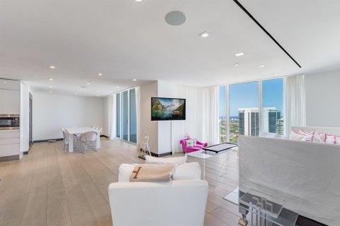 Copropriété à vendre à Fort Lauderdale, Floride: 5 chambres, 773.78 m2 № 2084418 - photo 15