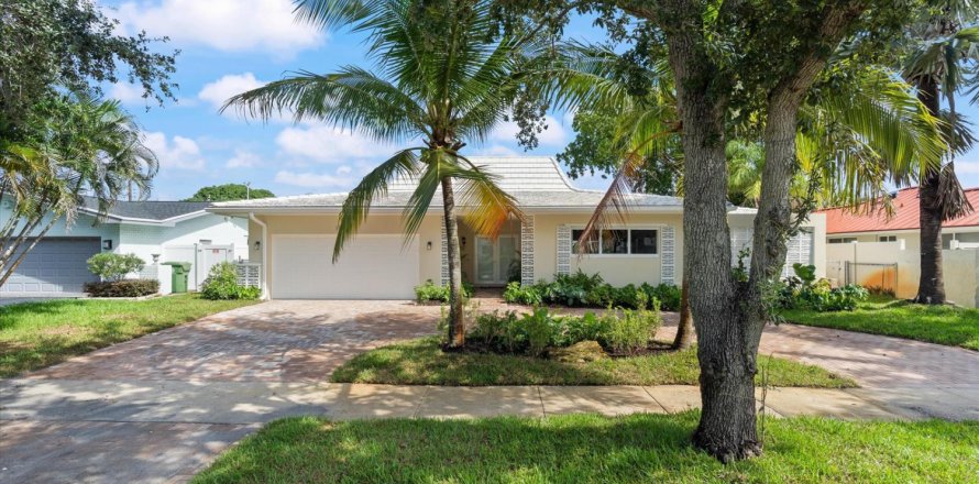 Villa ou maison à Fort Lauderdale, Floride 3 chambres, 166.48 m2 № 2357817