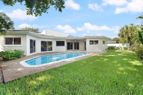 Villa ou maison à vendre à Fort Lauderdale, Floride: 3 chambres, 166.48 m2 № 2357817 - photo 2