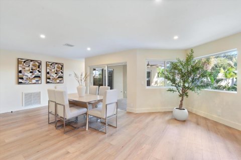 Villa ou maison à vendre à Fort Lauderdale, Floride: 3 chambres, 166.48 m2 № 2357817 - photo 11