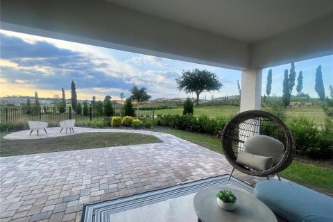 House in Montverde, Florida 5 bedrooms, 285.77 sq.m. № 1845120 - photo 3
