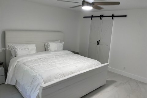 Снять в аренду кондоминиум в Бока-Ратон, Флорида 1 спальня, 89.19м2, № 1999786 - фото 10