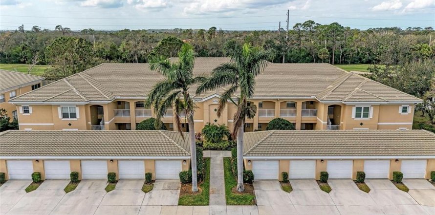 Condo à Bradenton, Floride, 2 chambres № 1774128