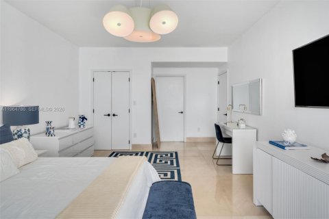 Condominio en alquiler en Miami Beach, Florida, 2 dormitorios, 128.86 m2 № 2029583 - foto 12