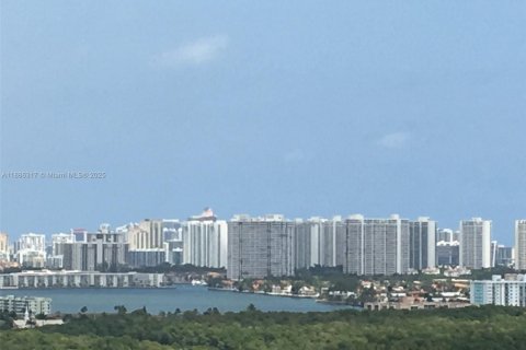 Copropriété à louer à North Miami, Floride: 3 chambres, 175.21 m2 № 1937331 - photo 15