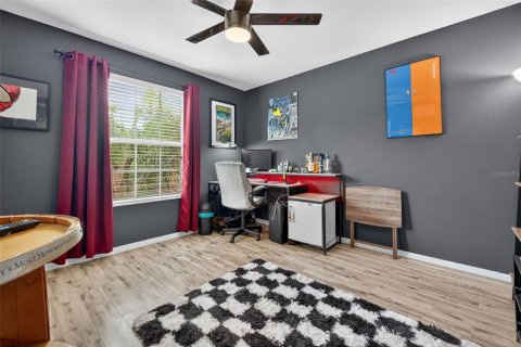 Casa en venta en Tampa, Florida, 4 dormitorios, 231.88 m2 № 1919942 - foto 25