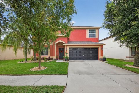 Casa en venta en Tampa, Florida, 4 dormitorios, 231.88 m2 № 1919942 - foto 30