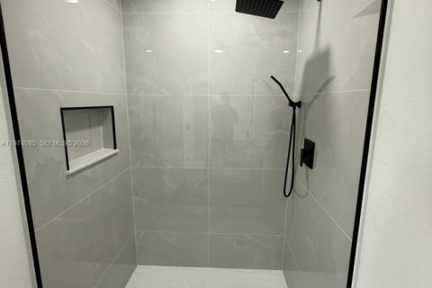 Villa ou maison à vendre à Miami Gardens, Floride: 4 chambres, 138.42 m2 № 2033714 - photo 25