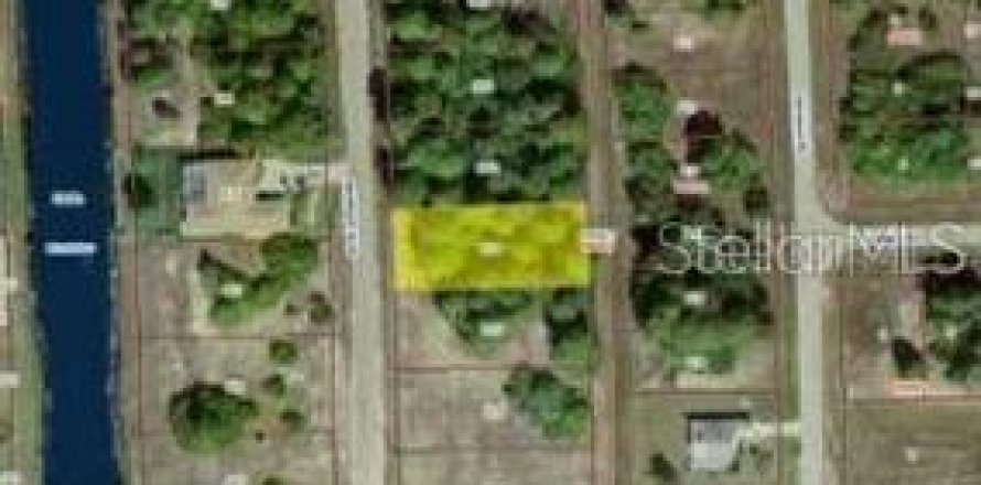 Land in Rotonda, Florida № 1807963