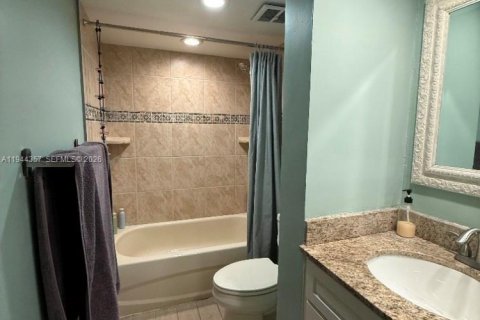 Condominio en venta en Plantation, Florida, 2 dormitorios, 104.24 m2 № 2005009 - foto 16