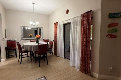 Condominio en venta en Plantation, Florida, 2 dormitorios, 104.24 m2 № 2005009 - foto 9