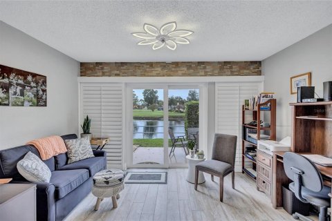 House in Palm Harbor, Florida 2 bedrooms, 114.27 sq.m. № 1800005 - photo 19