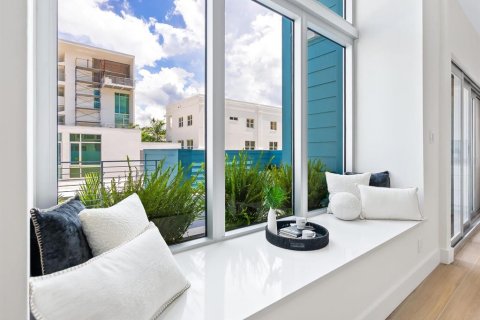 Condo in Sarasota, Florida, 3 bedrooms  № 1847547 - photo 16