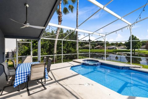 Casa en venta en Winter Springs, Florida, 5 dormitorios, 218.78 m2 № 2200622 - foto 21