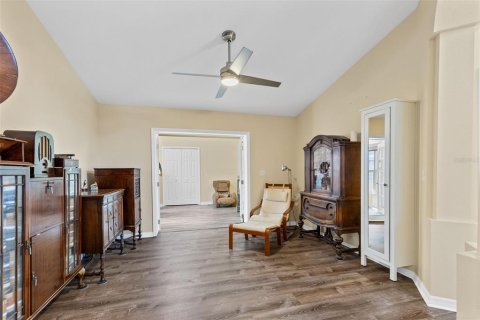 Casa en venta en Winter Springs, Florida, 5 dormitorios, 218.78 m2 № 2200622 - foto 6