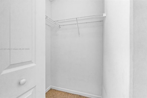 Touwnhouse à louer à West Palm Beach, Floride: 2 chambres, 93.65 m2 № 1951701 - photo 15