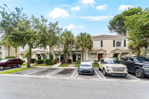Touwnhouse à louer à West Palm Beach, Floride: 2 chambres, 93.65 m2 № 1951701 - photo 2