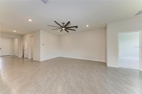 Casa en alquiler en Parrish, Florida, 4 dormitorios, 189.89 m2 № 2237217 - foto 9