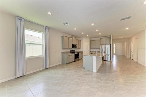 Casa en alquiler en Parrish, Florida, 4 dormitorios, 189.89 m2 № 2237217 - foto 18