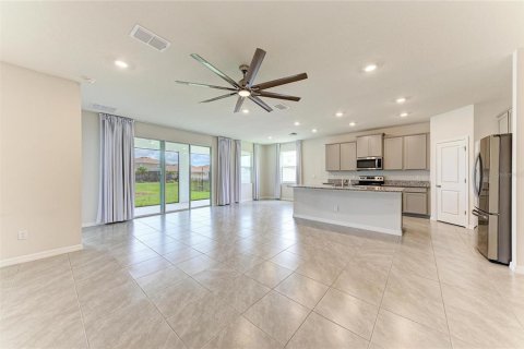 Casa en alquiler en Parrish, Florida, 4 dormitorios, 189.89 m2 № 2237217 - foto 7