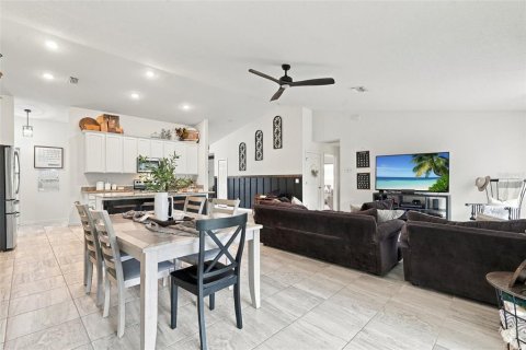 Villa ou maison à vendre à North Port, Floride: 3 chambres, 189.52 m2 № 2408896 - photo 26