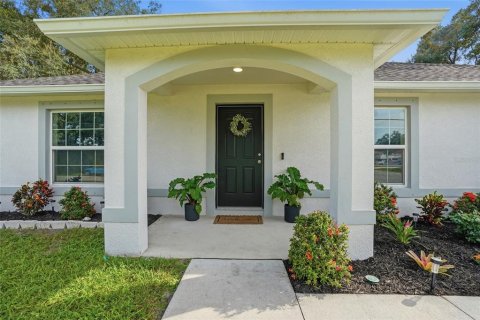 Villa ou maison à vendre à North Port, Floride: 3 chambres, 189.52 m2 № 2408896 - photo 7
