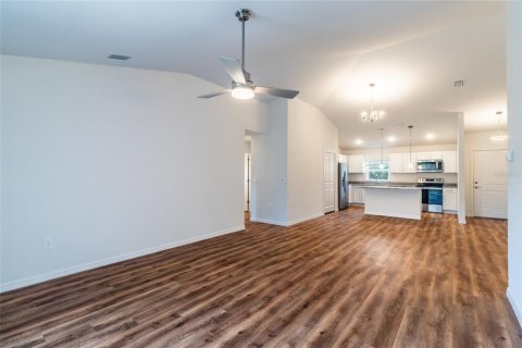 House in North Port, Florida 3 bedrooms, 139.35 sq.m. № 1724506 - photo 8