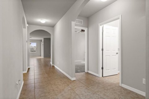House in Alva, Florida 3 bedrooms, 156.45 sq.m. № 1767087 - photo 25