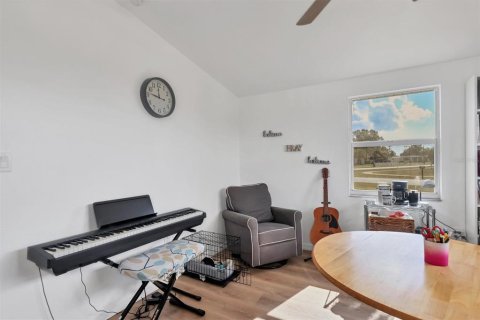 Casa en venta en Port Charlotte, Florida, 3 dormitorios, 101.45 m2 № 2099261 - foto 17