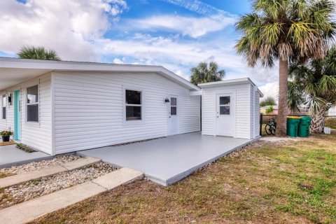 Casa en venta en Port Charlotte, Florida, 3 dormitorios, 101.45 m2 № 2099261 - foto 20