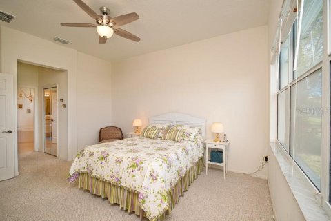 House in Clermont, Florida 3 bedrooms, 165.74 sq.m. № 1545752 - photo 11