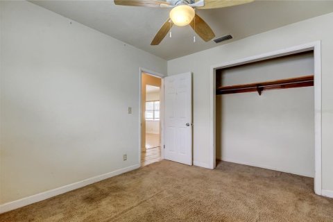 House in Saint Petersburg, Florida 2 bedrooms, 97.73 sq.m. № 1821137 - photo 26