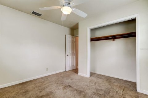 House in Saint Petersburg, Florida 2 bedrooms, 97.73 sq.m. № 1821137 - photo 16