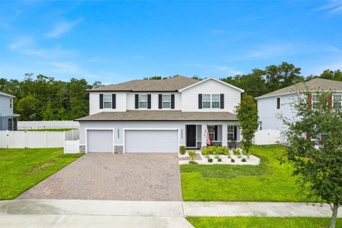 House in Apopka, Florida 5 bedrooms, 298.87 sq.m. № 2285240