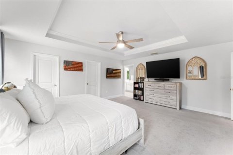 House in Apopka, Florida 5 bedrooms, 298.87 sq.m. № 2285240 - photo 22
