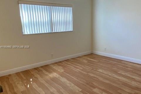 Condo in Fort Lauderdale, Florida, 2 bedrooms № 1994401 - photo 4